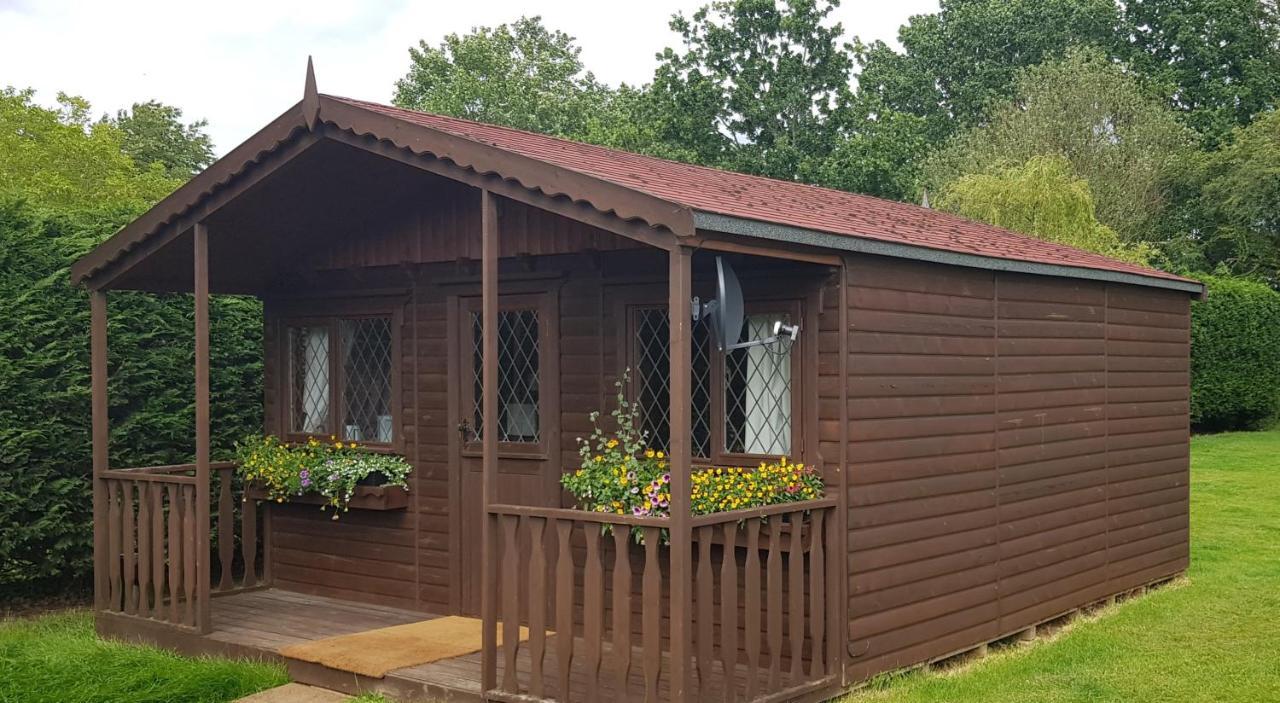 Elsenham Stansted Airport Cottage מראה חיצוני תמונה