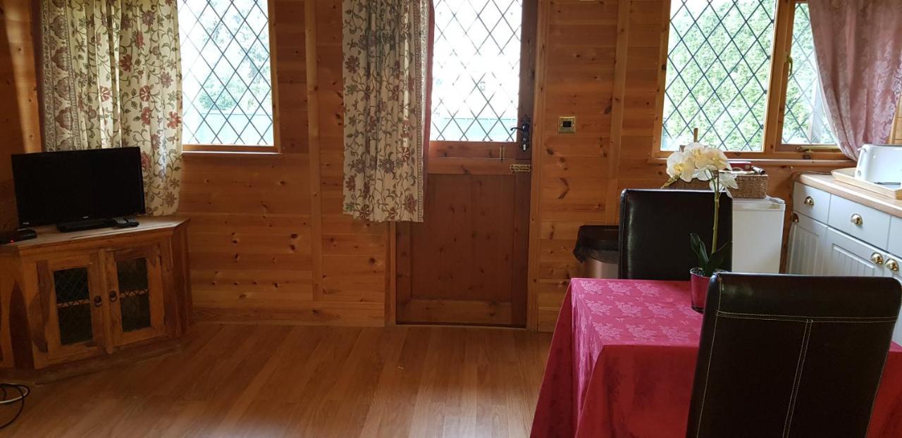 Elsenham Stansted Airport Cottage מראה חיצוני תמונה