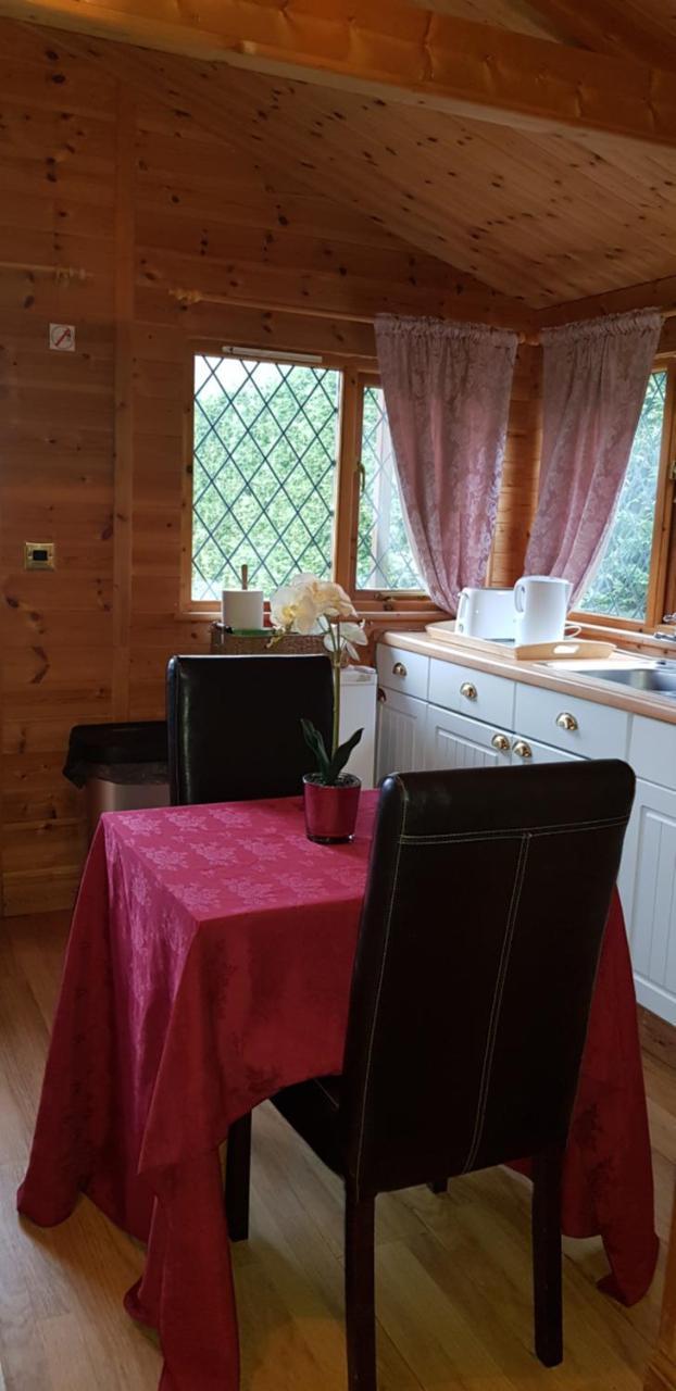 Elsenham Stansted Airport Cottage מראה חיצוני תמונה